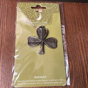 Irish Wild Goose Studio Ornament Shamrock, New in Packaging, made in Ireland